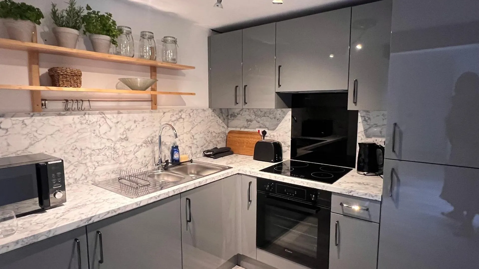 Ranmoor Serviced Apartments At Victoria Quays 셰필드