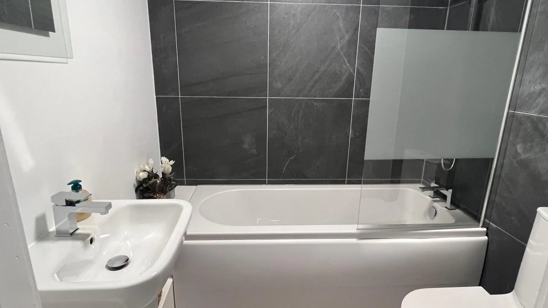 Ranmoor Serviced Apartments At Victoria Quays 셰필드